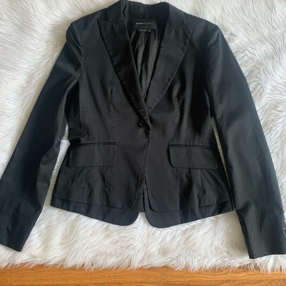 BCBGMaxazria blazer